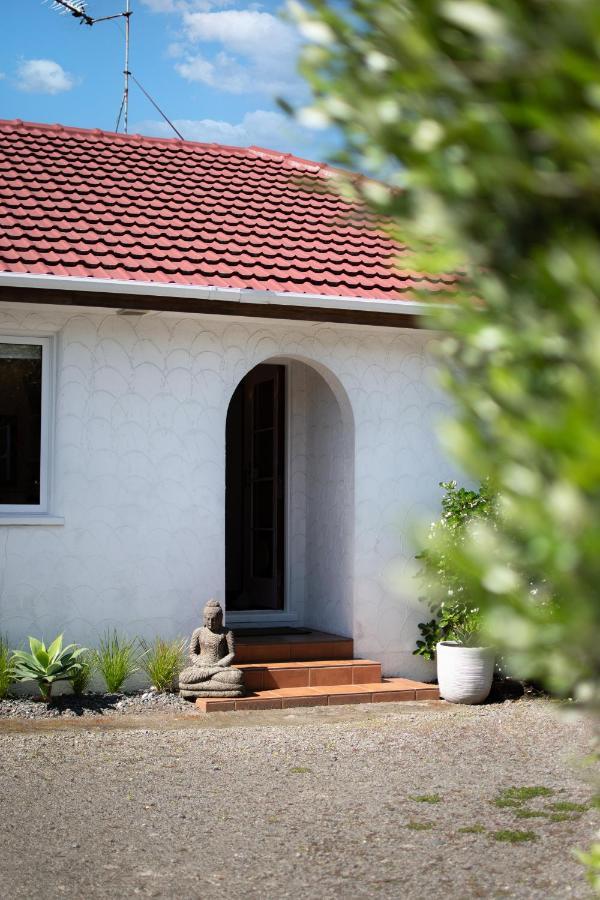 The Coastal Casa ~ Close To The Beach And Town Маунт Маунгануи Екстериор снимка